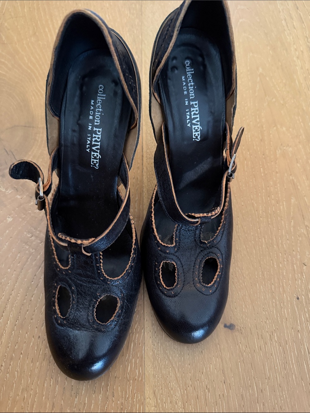 Collection Privée Black Leather Mary Jane Heels with Tan Stitching